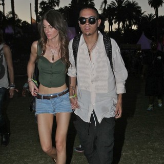 Cora Skinner, Evan Ross in Celebrities at The 2012 Coachella Valley Music and Arts Festival - Week 2 Day 2