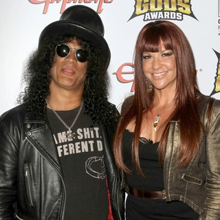 Slash, Perla Ferrar in 2012 Revolver Golden Gods Awards Show