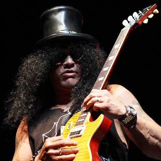 Slash in Slash Performing at Hisense Arena