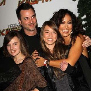 Jesse Sloan, Carrie Ann Inaba in 102.7 KIIS FM's Jingle Ball 2011 - Arrivals
