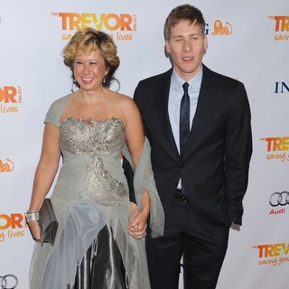 Yeardley Smith, Dustin Lance Black in The Trevor Project's 2011 Trevor Live! - Arrivals