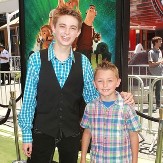 Dylan Riley Snyder, Phoenix List in World Premiere of ParaNorman