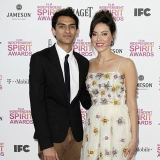 Karan Soni, Aubrey Plaza in 2013 Film Independent Spirit Awards - Arrivals