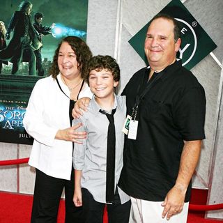 Jake Cherry in World Premiere of 'The Sorcerer's Apprentice'