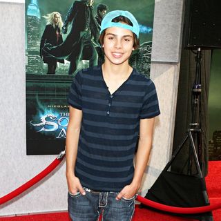 Jake T. Austin in World Premiere of 'The Sorcerer's Apprentice'