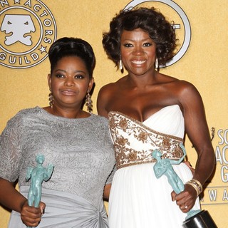 Octavia Spencer, Viola Davis in The 18th Annual Screen Actors Guild Awards - Press Room