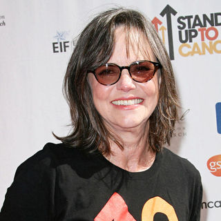 Sally Field in 2010 Stand Up To Cancer - Arrivals