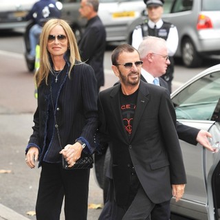 Barbara Bach, Ringo Starr in The Wedding of Paul McCartney and Nancy Shevell