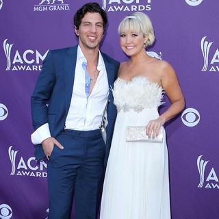 2012 ACM Awards - Arrivals