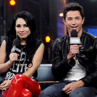 Cassie Steele, Joe Dinicol in Cassie Steele Appears on MuchMusic's New.Music.Live to Promote TV series The L.A. Complex