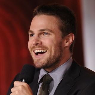 Stephen Amell in CTV Upfront 2012 Press Conference