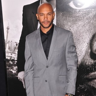 The Safe House Premiere - Arrivals - stephen-bishop-premiere-safe-house-02