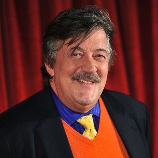 Stephen Fry in Sherlock Holmes: A Game of Shadows Premiere - Arrivals
