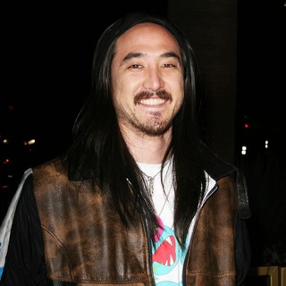 Steve Aoki in LG Electronics Launch of The Scarlet HD TV Series - Arrivals - steve-aoki-launch-of-the-scarlet-hd-tv-series-01