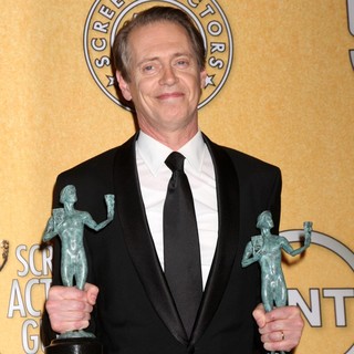 Steve Buscemi in The 18th Annual Screen Actors Guild Awards - Press Room - steve-buscemi-18th-annual-screen-actors-guild-awards-press-room-04