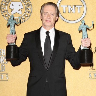 Steve Buscemi in The 18th Annual Screen Actors Guild Awards - Press Room - steve-buscemi-18th-annual-screen-actors-guild-awards-press-room-05