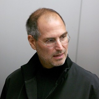 Steve Jobs in Opening of The New Apple Store The Cube