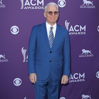 Steve Martin in 2012 ACM Awards - Arrivals - steve-martin-2012-acm-awards-03
