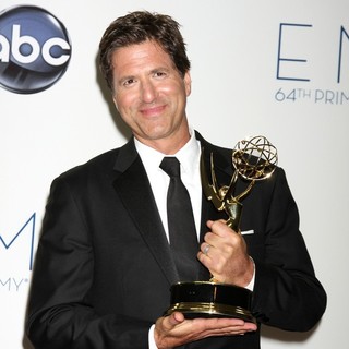 Steven Levitan in 64th Annual Primetime Emmy Awards - Press Room