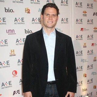 Steven Pasquale in A and E Networks 2012 Upfront - steven-pasquale-a-e-networks-2012-upfront-03
