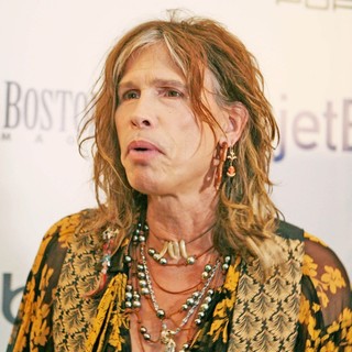 Steven Tyler in Boston Common Magazine Celebrates Steven Tyler's Fall Issue with Bing