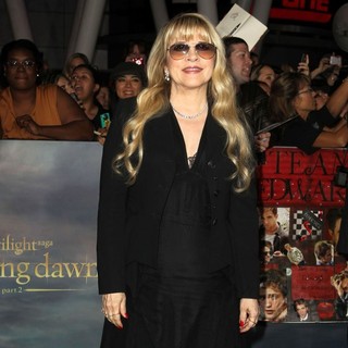 Stevie Nicks in The Premiere of The Twilight Saga's Breaking Dawn Part II - stevie-nicks-premiere-breaking-dawn-2-03