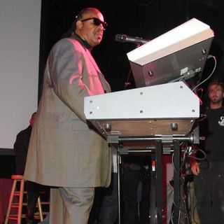 Stevie Wonder in 9th Annual GLAD Benefit Extravaganza - Show