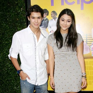BooBoo Stewart, Fivel Stewart in World Premiere of The Help