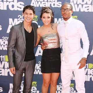 Lil' Romeo in 2011 MTV Movie Awards - Arrivals - stewarts-romeo-2011-mtv-movie-awards-01