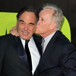 James Woods in The Premiere of Savages - stone-woods-premiere-savages-01