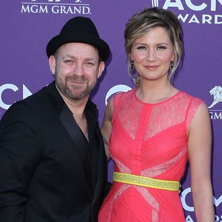 Sugarland in 2012 ACM Awards - Arrivals