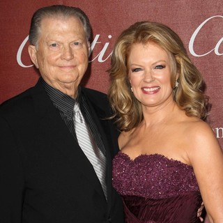 Burt Sugarman, Mary Hart in The 23rd Annual Palm Springs International Film Festival Awards Gala - Arrivals
