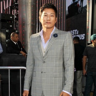 Sung Kang