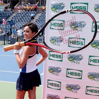 Susie Castillo in Arthur Ashe Kids Day 2012