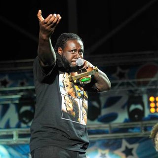 T-Pain in B96 Pepsi SummerBash 2011