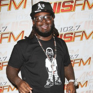 T-Pain in 102.7 KIIS-FM Host Gifting Lounge in Honor of The 13th Annual Fox Teen Choice Awards
