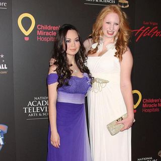 Anna Maria Perez de Tagle, Elizabeth Stanton in 2011 Daytime Emmy Awards - Red Carpet