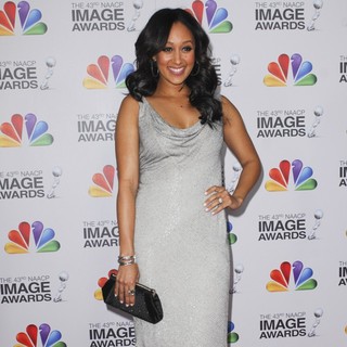 Tamera Mowry in The 43rd Annual NAACP Awards - Arrivals