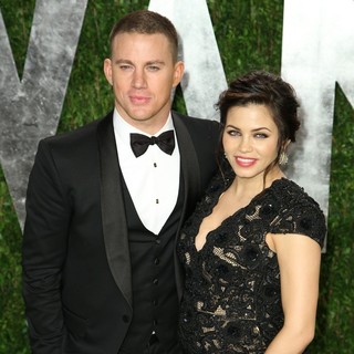 2013 Vanity Fair Oscar Party - Arrivals