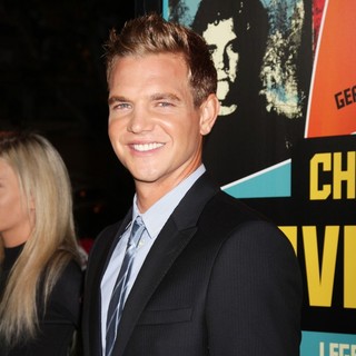The Los Angeles Premiere of Chasing Mavericks - Arrivals - taylor-handley-premiere-chasing-mavericks-03