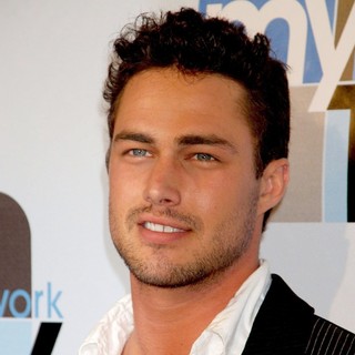 Taylor Kinney in MyNetworkTV Upfront Presentation