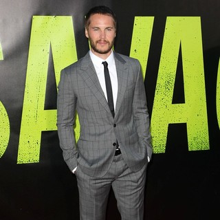 Taylor Kitsch in The Premiere of Savages