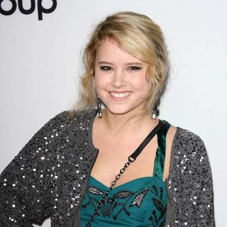Taylor Spreitler in Desperate Housewives Final Season Kick-Off Party