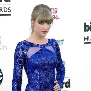2013 Billboard Music Awards - Arrivals