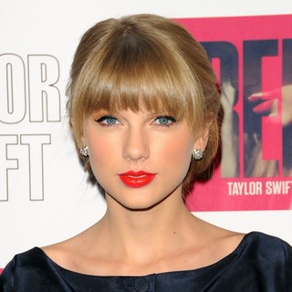 Taylor Swift in Taylor Swift and Target Red Deluxe Edition CD Release Launch Party