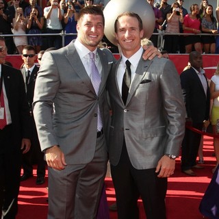 Tim Tebow, Drew Brees in 2012 ESPY Awards - Red Carpet Arrivals