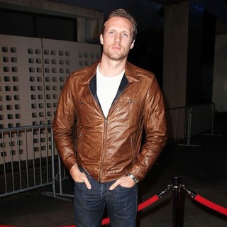 Teddy Sears in Premiere of FX's American Horror Story