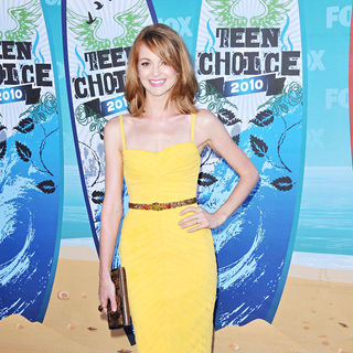 Jayma Mays in The 12th Annual Teen Choice Awards 2010