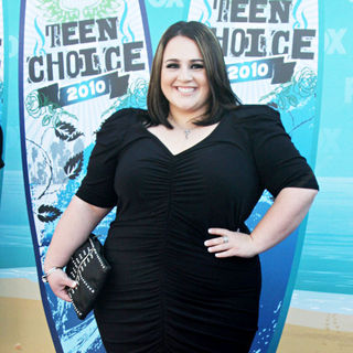 Nikki Blonsky in The 12th Annual Teen Choice Awards 2010 - teen_choice_22_wenn2955995