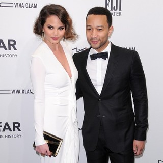 Chrissy Teigen, John Legend in The amfAR Gala 2013
